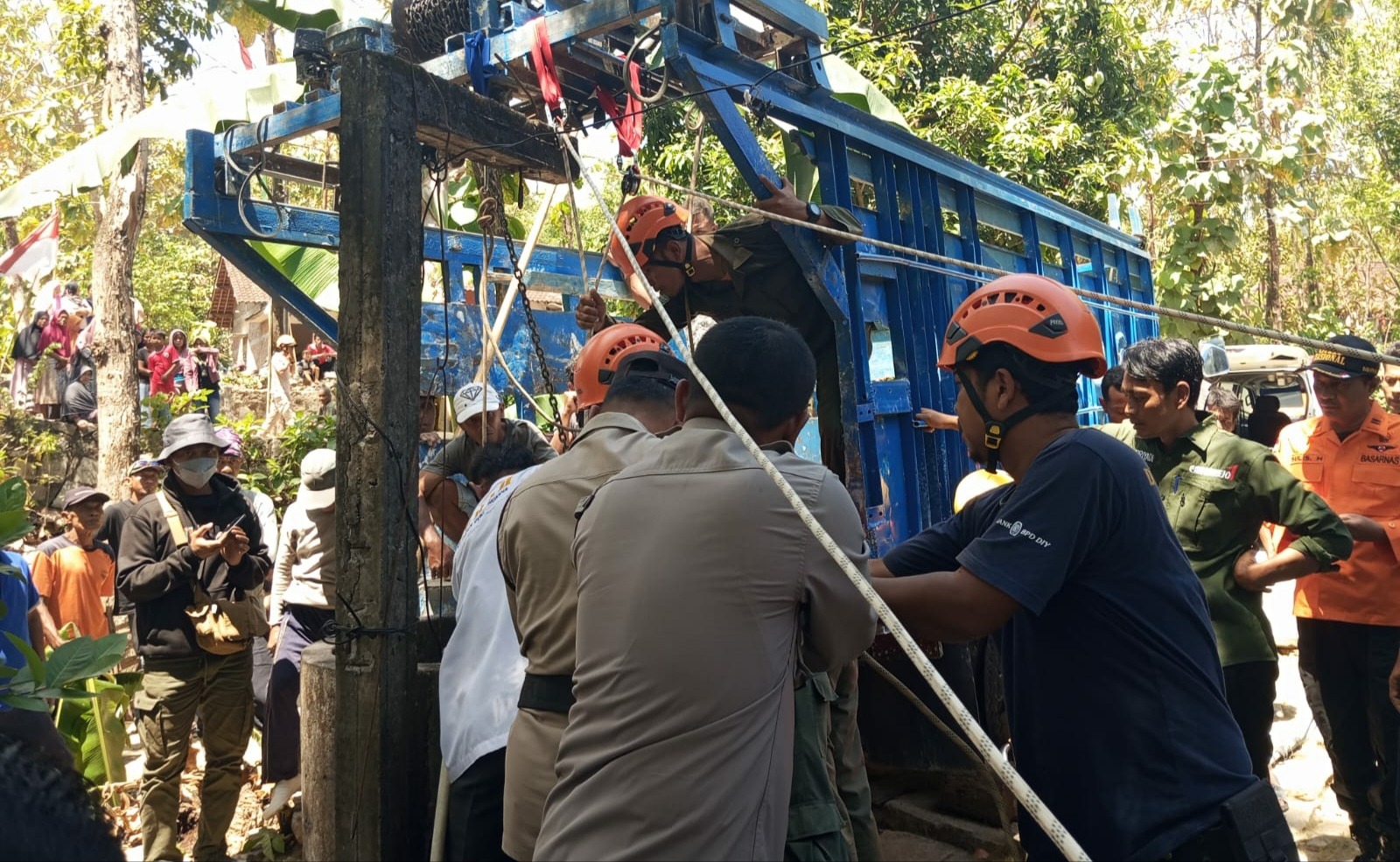 Gagal Nanjak di Tanjakan Malino, Truk Pembawa Siswa SMP Terguling